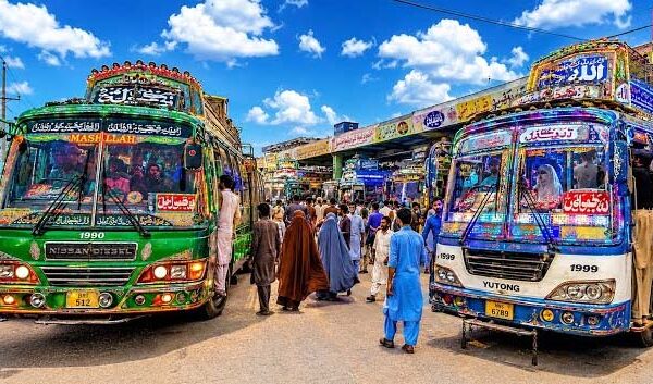 کراچی ٹرانسپورٹ اتحاد نے تین روزہ ہڑتال ختم کرنے کا اعلان کر دیا